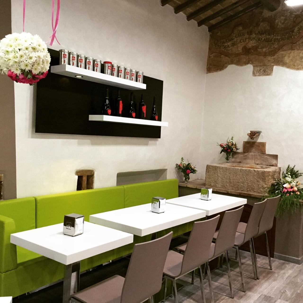 Il Castello Di Campello Aparthotel Campello sul Clitunno Εξωτερικό φωτογραφία