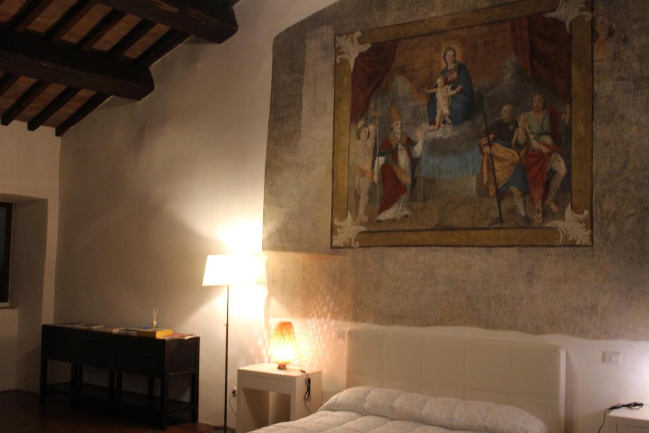 Il Castello Di Campello Aparthotel Campello sul Clitunno Εξωτερικό φωτογραφία