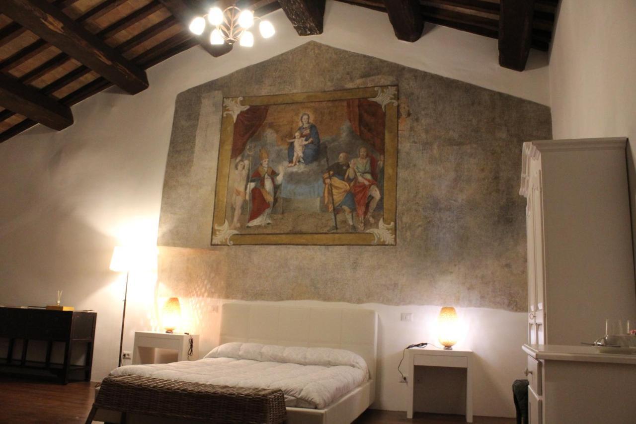 Il Castello Di Campello Aparthotel Campello sul Clitunno Εξωτερικό φωτογραφία