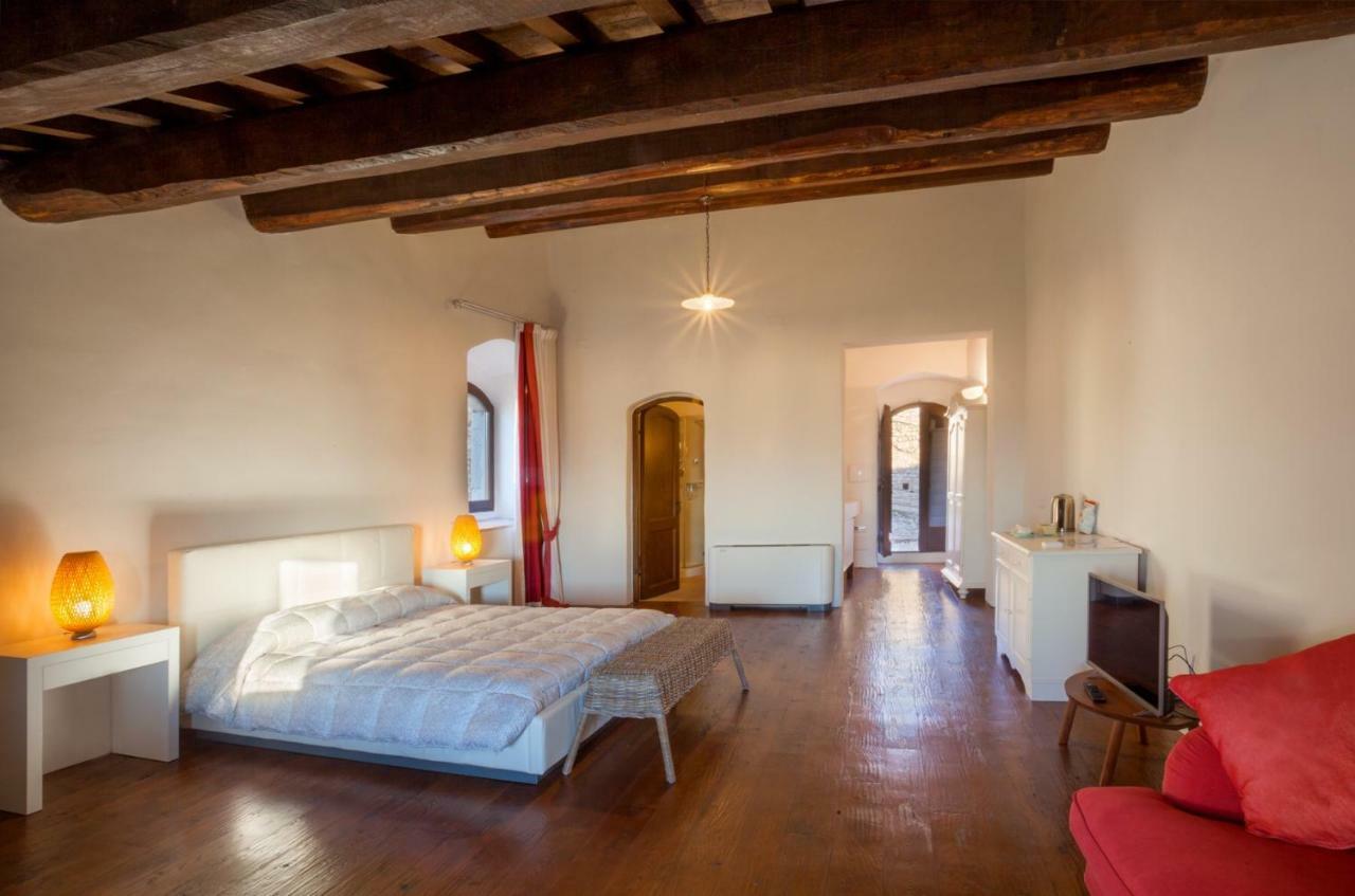 Il Castello Di Campello Aparthotel Campello sul Clitunno Εξωτερικό φωτογραφία